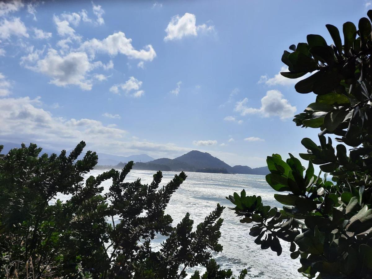 Apto Marlim Prateado Em Na Grande A 50mts Da Orla Ubatuba